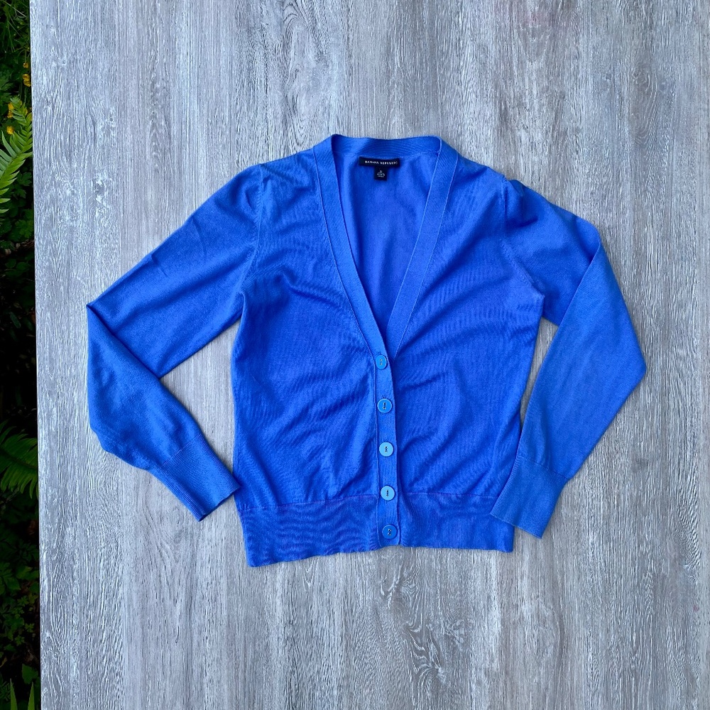 Banana Republic Cardigan W's Small French Blue Button Down Coastal Summer Preppy